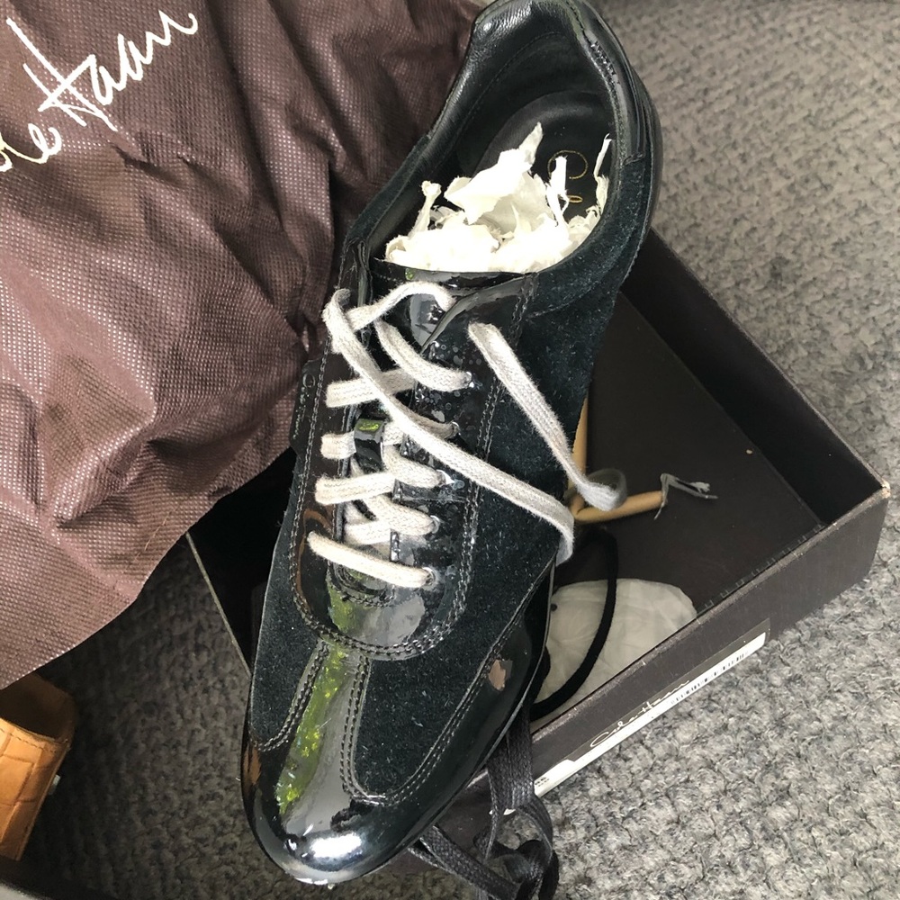 Ladies Shoes